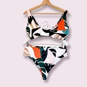2 piece floral bobemian swim suit bikini set Large